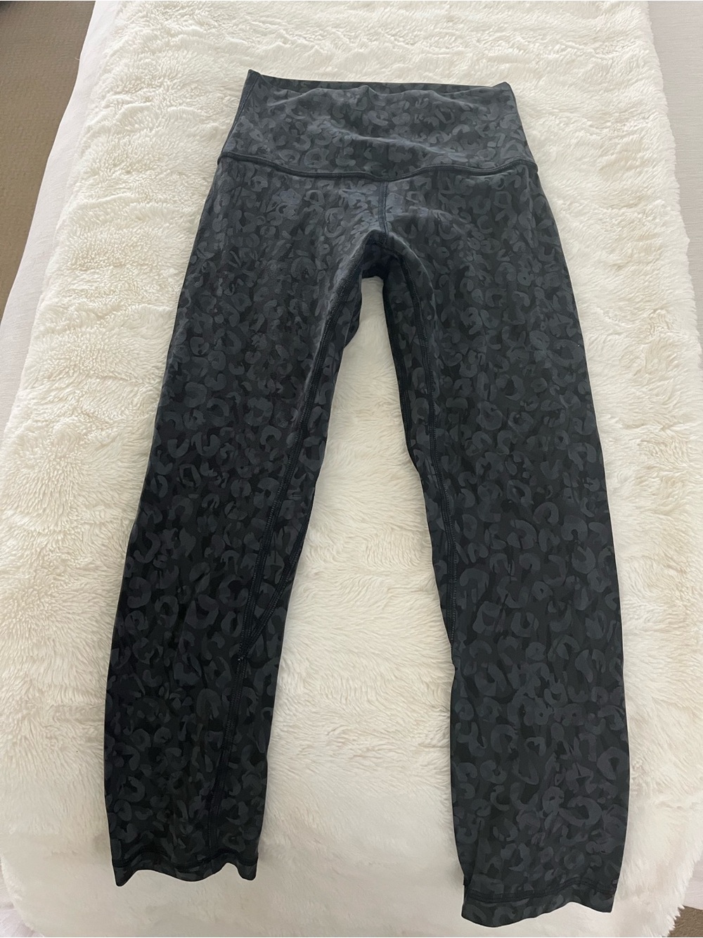 LULULEMON High-Waist Black Leopard Print Active Leggings